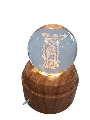 Luminária globo São Miguel Arcanjo