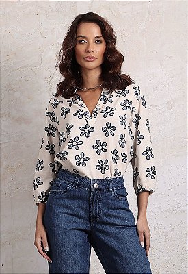 BLUSA FLOR DE VERÃO