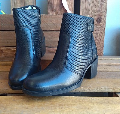 280308-02 BOTA FEMININA