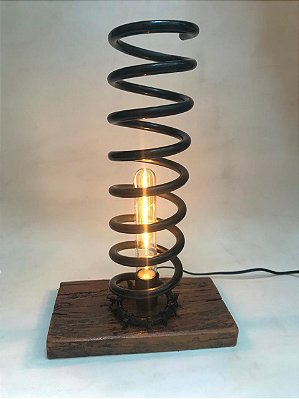 Luminária Mola de Caminhão