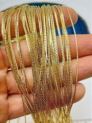 Corrente Fina Laminada  L90 Arame 0,60Mm - Banho 2 Milésimos De Ouro Com Verniz Protetivo - 1 Metro
