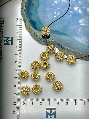 Entremeio Bola 10mm ouro - 01 Unid