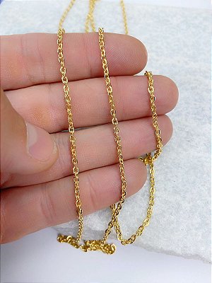 Corrente Cadeado Diamantada Arame 0,60Mm - Banho Ouro camada 2 Milésimos Verniz Italiano - 1 Metro