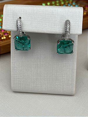 Brinco Argola Cravejada Com Zirconia Quadrada - O Par - Níquel Branco