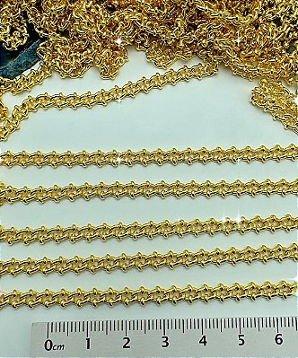 Corrente Grume Trabalhada Média - O Metro - Banho 02  Milésimos De Ouro 18K