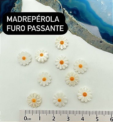 Pingente Madreperola Margarida 10Mm - 01 Unid