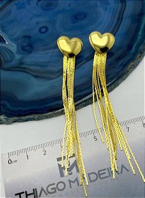 Brinco Franja Coração  Com Tarraxa Banho Ouro 2 Milésimos Com Verniz - Par