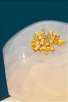 Entremeio Tubo 3X4Mm Lixado Ouro-100Pçs