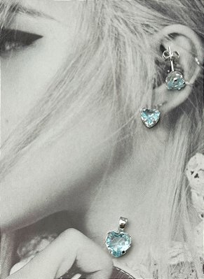 CONJUNTO PRATA CORACAO BLUE ZIRCON - BANHO PRATA 925 COM 50 MILÉSIMOS CAMADA E VERNIZ - BRINCO E PINGENTE