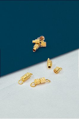 Fecho Rosca Ouro - 01 und