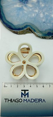 Piranha flor metal dourado e acetado - 1 unid