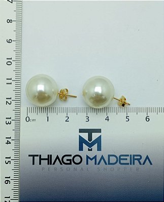 Brinco perola 16mm banho ouro 2 milésimos com verniz - 1 par