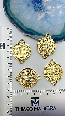 Pingente Religioso Sao Bento 2 Saidas Ouro - 01 Und