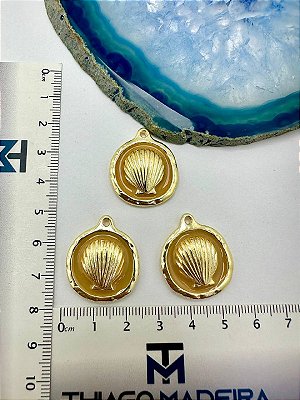 Pingente Concha Resinado Ouro - 01 Und