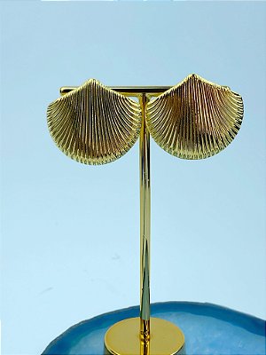 Brinco Concha Banho Ouro 2 milésimos - 1 Par