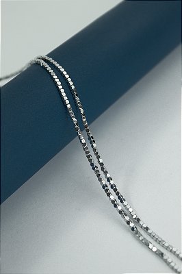 Fio Hematita prata Quadrado 2x2mm - O Fio