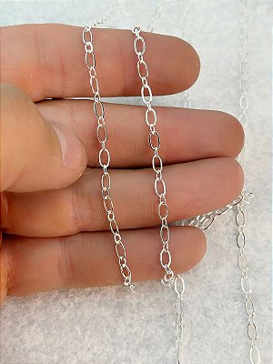 Corrente Cartier diamantada intercalada cadeado - Banho Prata 925 camada 50 milésimos com verniz italiano - 1 metro