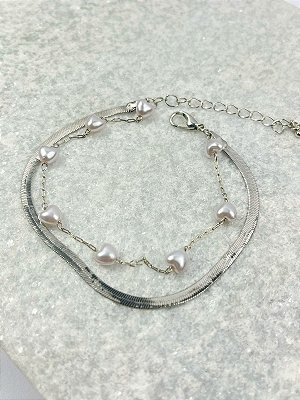 Pulseira coracao perola banho niquel diamante com verniz -1 unidade
