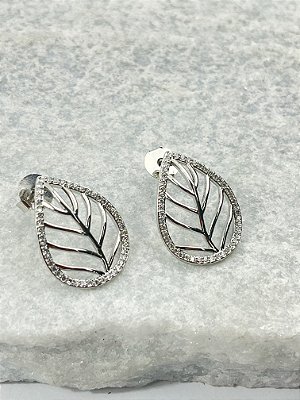 Brinco Folha com Zirconia banho diamante - 1 par