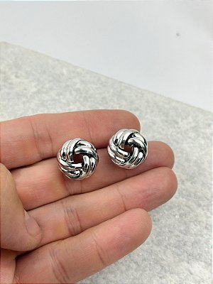 Brinco orgânico Nó redondo - banho diamante - 1 par