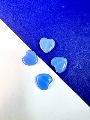 Pingente Pedra Jade Coração - furo passante - 01 unid