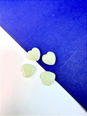 Pingente Pedra Jade Coração - furo passante - 01 unid