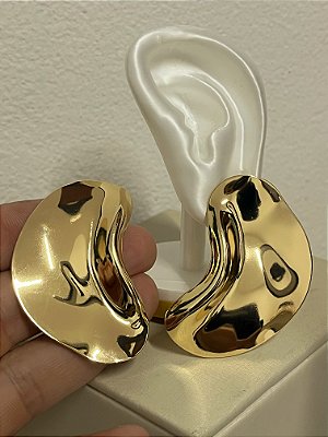 Brinco Orgânico ouro com tarraxa - 1 par