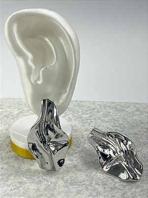 Brinco Organico banho niquel com verniz italiano - 1 par