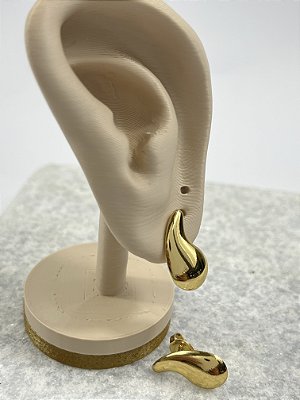 Brinco Gota Pequena Aço inox Dourado - 1 par