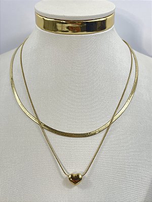 Colar Duplo Fita Aço inox Dourado com pingente coração passante - medida 45cm