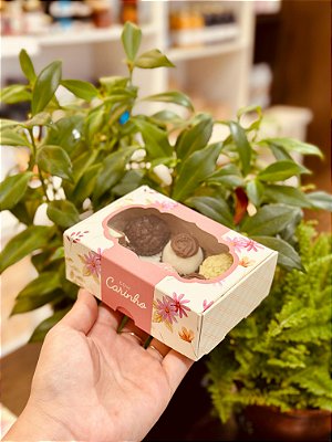 Caixinha com docinhos Carinho