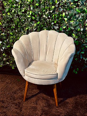 6120 Poltrona Pétala