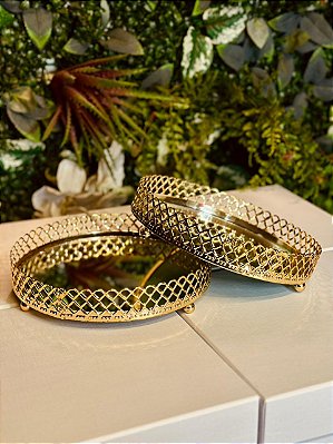 5096 Bandeja doce metal dourada m.