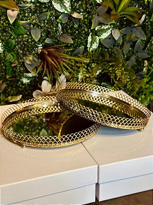 5095 Bandeja metal dourada g.