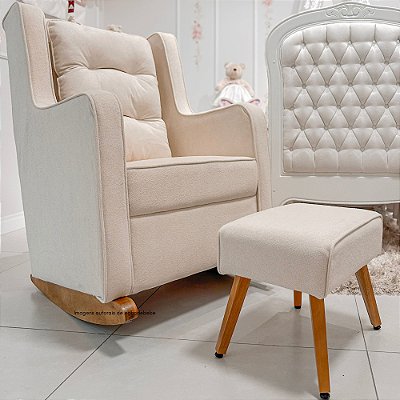Poltrona De Amamentação Sofia - Com Balanço - Com Almofada De Encosto - Com Puff Brinde - Tecido TB620 - Boucle Bege - prontaentrega