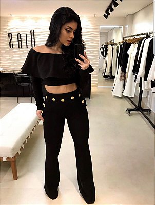 Conjunto Cropped Ombro a Ombro e Calça