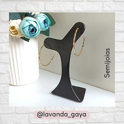 Brinco Argola Trabalhada Folheado à Ouro 18K