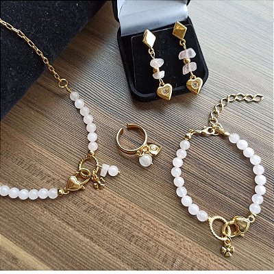Conjunto Colar Brinco Pulseira e Anel de Quartzo Rosa