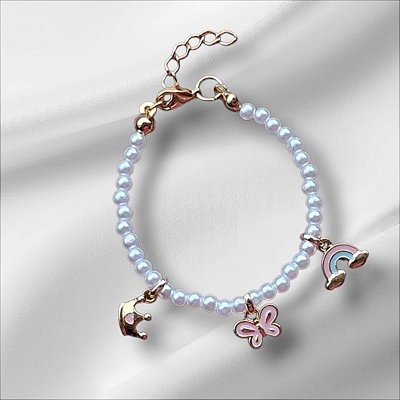 Pulseira Infantil de Pérolas Pingentes Borboleta Coroa e Arco Íris
