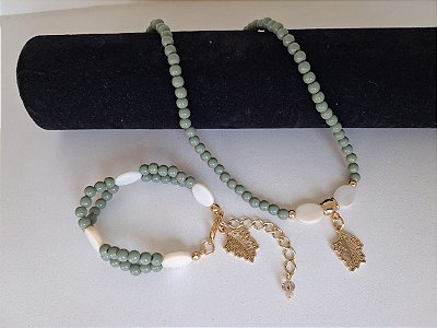 Conjunto Colar e Pulseira com Madrepérolas Pingente Folha