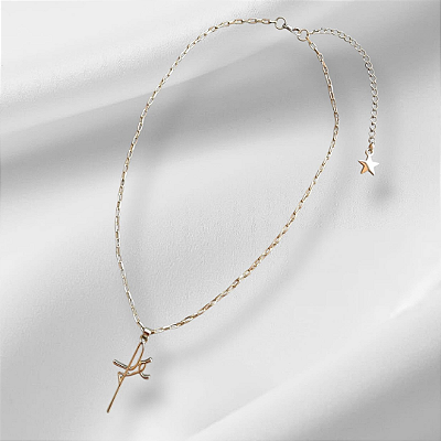 Colar de Corrente Cartier com Pingente Fé Dourado Feminino | Coleção Fé