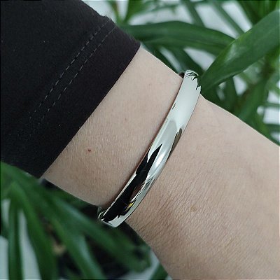 Bracelete Fixo liso folheado em ródio  (Prateado) 2 tamanhos( P e M)