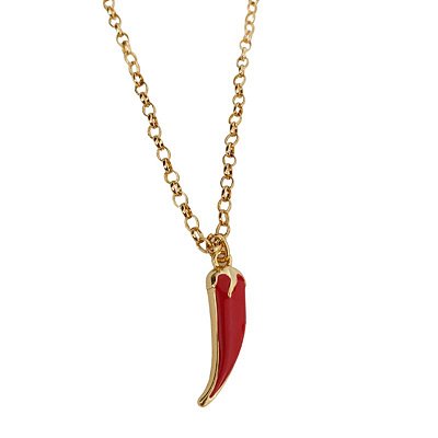 Colar correntaria fina P com pingente de Pimenta vermelha e detalhes de douradosfolheado em ouro  45 cm