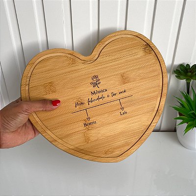 Tábua de Coração em Bambu Personalizada Dia das Mães