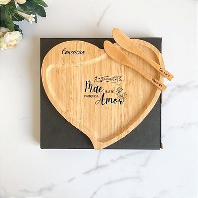 Petisqueira Coração Em Bambu Personalizada Dia das Mães