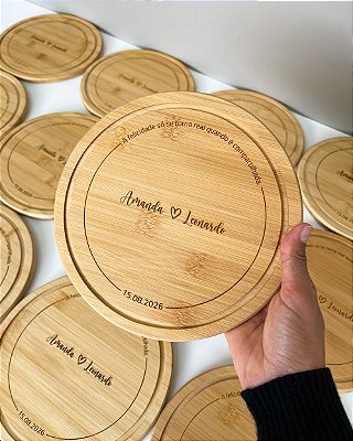 Tábua para Queijos 21 cm em Bambu Personalizado Padrinhos Casamento