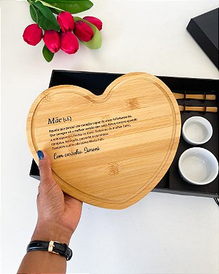 Kit para Petiscos Tábua Coração Personalizado Dia das Mães