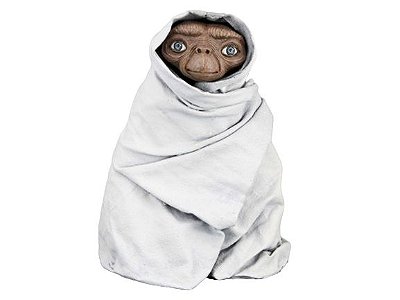 Neca Toys E.T. 30th Anniversary Night Flight E.T.