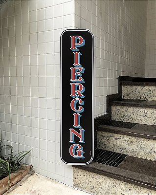 Piercing Sign PVC 3