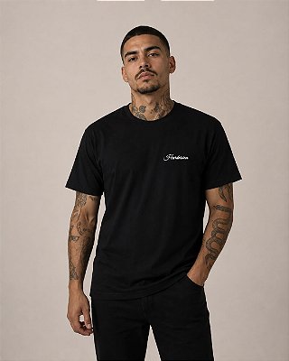 Camiseta Preta Free To Decide